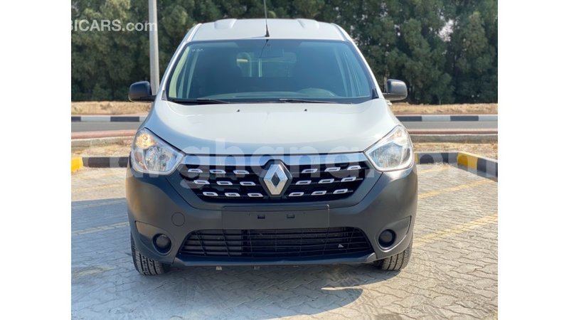 Big with watermark renault 18 ashanti import dubai 13360