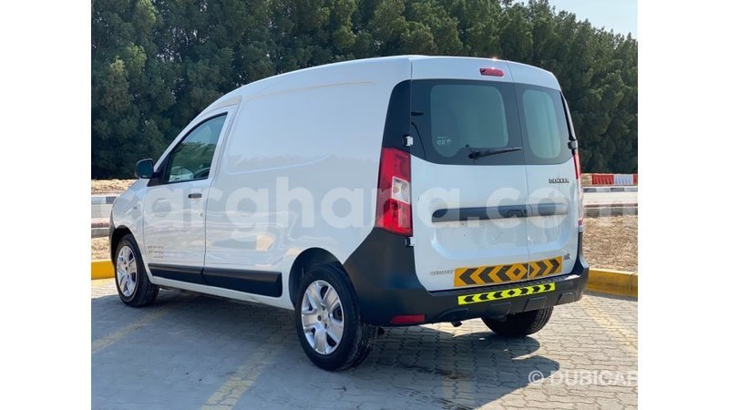 Big with watermark renault 18 ashanti import dubai 13360