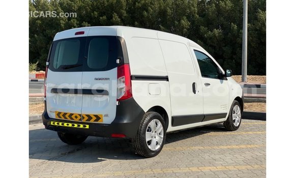 Buy Import Renault 18 White Car in Import - Dubai in Ashanti Buy Import Renault 18 White Car in Import - Dubai in Ashanti