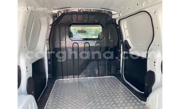 Buy Import Renault 18 White Car in Import - Dubai in Ashanti Buy Import Renault 18 White Car in Import - Dubai in Ashanti