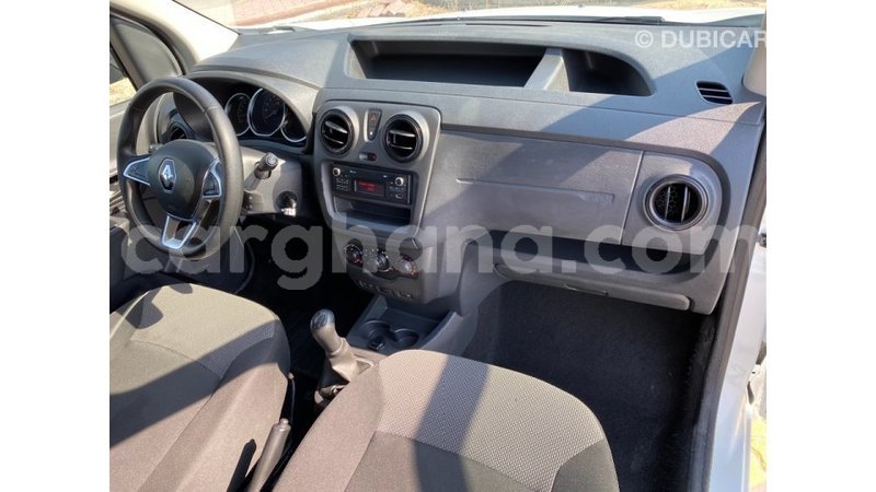 Big with watermark renault 18 ashanti import dubai 13360