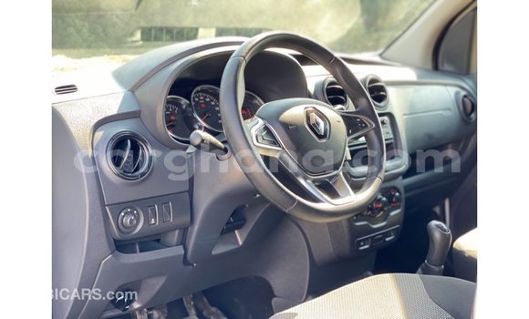 Buy Import Renault 18 White Car in Import - Dubai in Ashanti Buy Import Renault 18 White Car in Import - Dubai in Ashanti