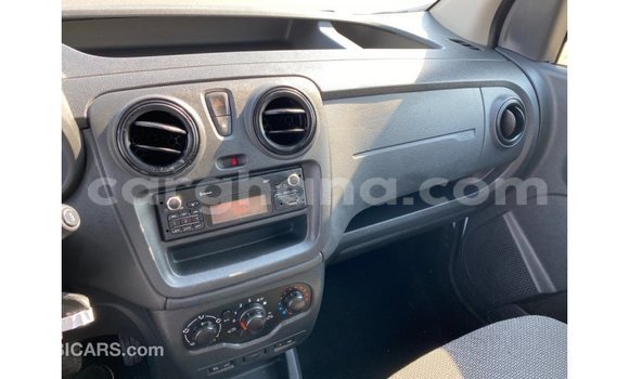 Buy Import Renault 18 White Car in Import - Dubai in Ashanti Buy Import Renault 18 White Car in Import - Dubai in Ashanti