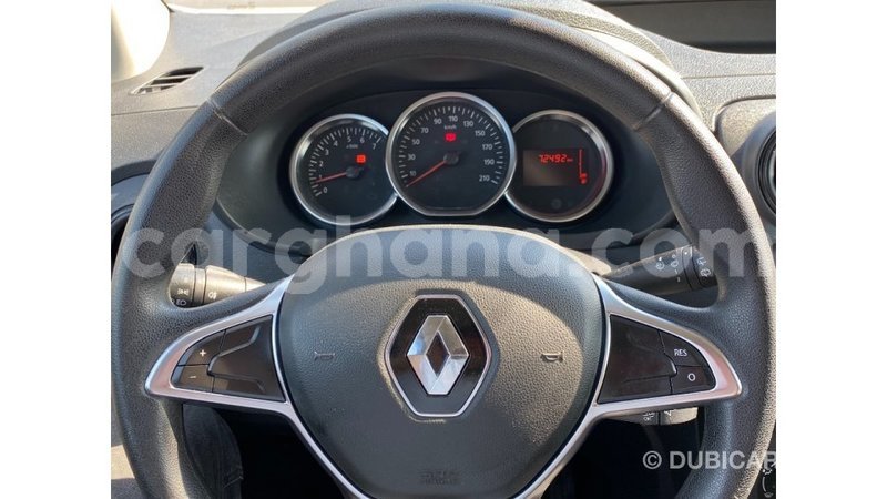 Big with watermark renault 18 ashanti import dubai 13360