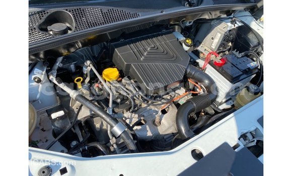 Buy Import Renault 18 White Car in Import - Dubai in Ashanti Buy Import Renault 18 White Car in Import - Dubai in Ashanti