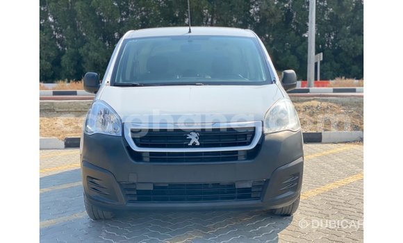 Ra Imported Peugeot Partner funfun Ọkọ̀ in Import - Dubai ni Ashanti Ra Imported Peugeot Partner funfun Ọkọ̀ in Import - Dubai ni Ashanti