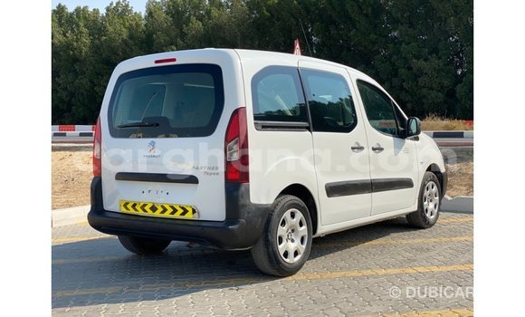 Ra Imported Peugeot Partner funfun Ọkọ̀ in Import - Dubai ni Ashanti Ra Imported Peugeot Partner funfun Ọkọ̀ in Import - Dubai ni Ashanti