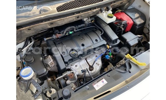 Ra Imported Peugeot Partner funfun Ọkọ̀ in Import - Dubai ni Ashanti Ra Imported Peugeot Partner funfun Ọkọ̀ in Import - Dubai ni Ashanti