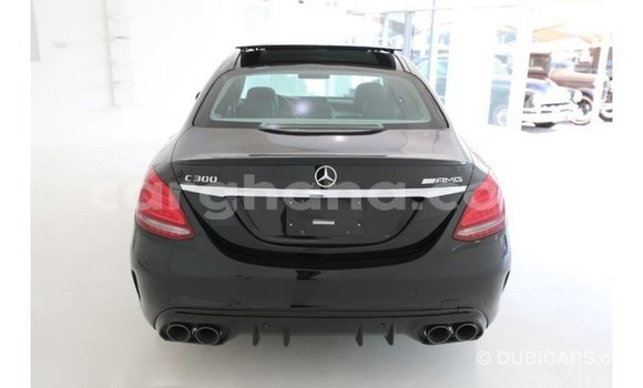 Buy Import Mercedes‒Benz 1213 Black Truck in Import - Dubai in Ashanti Buy Import Mercedes‒Benz 1213 Black Truck in Import - Dubai in Ashanti