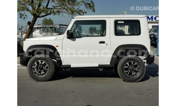 Ra Imported Suzuki Jimny funfun Ọkọ̀ in Import - Dubai ni Ashanti Ra Imported Suzuki Jimny funfun Ọkọ̀ in Import - Dubai ni Ashanti