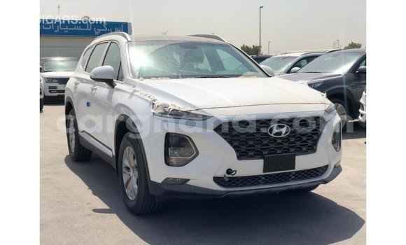 Buy Import Hyundai Santa Fe White Car in Import - Dubai in Ashanti Buy Import Hyundai Santa Fe White Car in Import - Dubai in Ashanti