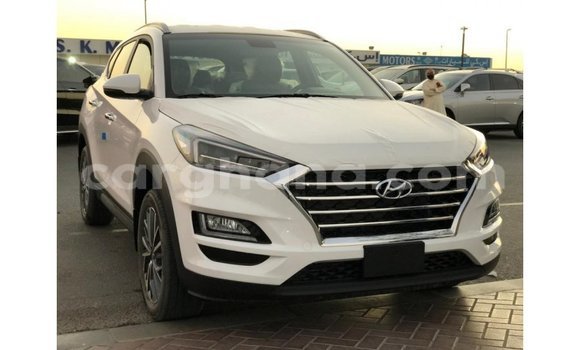 Ra Imported Hyundai Tucson funfun Ọkọ̀ in Import - Dubai ni Ashanti Ra Imported Hyundai Tucson funfun Ọkọ̀ in Import - Dubai ni Ashanti