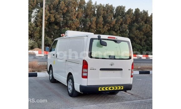 Buy Import Toyota Hiace White Car in Import - Dubai in Ashanti Buy Import Toyota Hiace White Car in Import - Dubai in Ashanti
