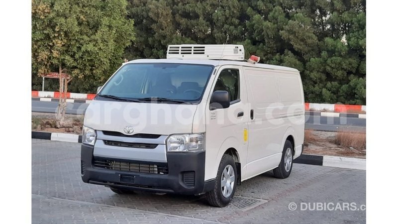 Big with watermark toyota hiace ashanti import dubai 13415