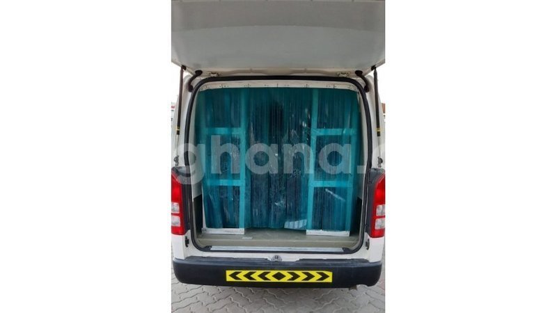 Big with watermark toyota hiace ashanti import dubai 13415