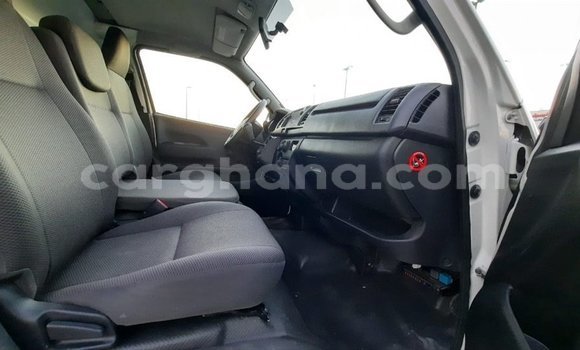 Buy Import Toyota Hiace White Car in Import - Dubai in Ashanti Buy Import Toyota Hiace White Car in Import - Dubai in Ashanti