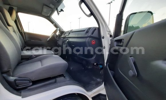 Buy Import Toyota Hiace White Car in Import - Dubai in Ashanti Buy Import Toyota Hiace White Car in Import - Dubai in Ashanti