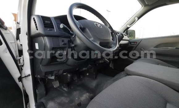 Buy Import Toyota Hiace White Car in Import - Dubai in Ashanti Buy Import Toyota Hiace White Car in Import - Dubai in Ashanti