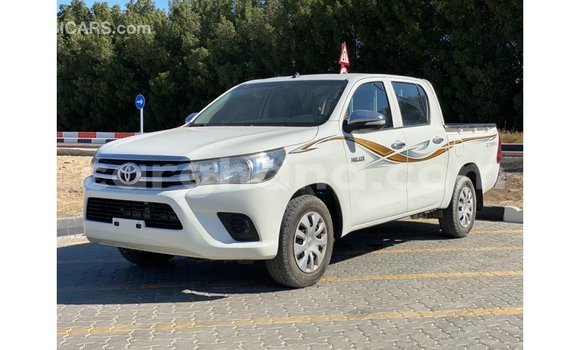 Buy Import Toyota Hilux White Car in Import - Dubai in Ashanti Buy Import Toyota Hilux White Car in Import - Dubai in Ashanti