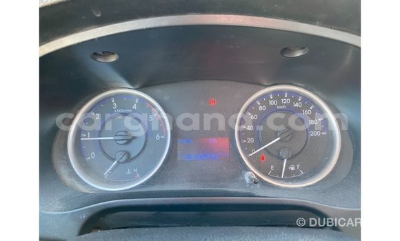 Buy Import Toyota Hilux White Car in Import - Dubai in Ashanti Buy Import Toyota Hilux White Car in Import - Dubai in Ashanti