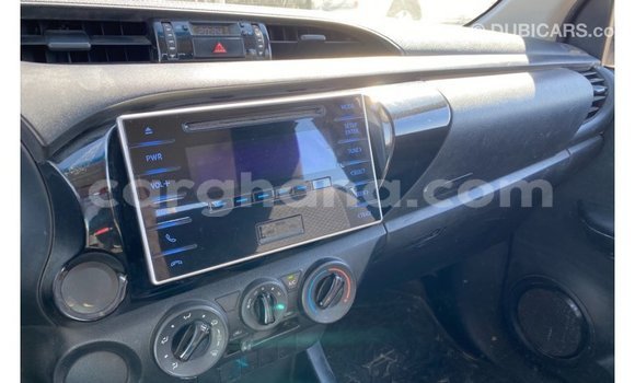 Buy Import Toyota Hilux White Car in Import - Dubai in Ashanti Buy Import Toyota Hilux White Car in Import - Dubai in Ashanti