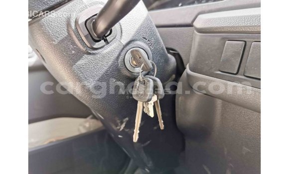 Ra Imported Toyota Coaster funfun Ọkọ̀ in Import - Dubai ni Ashanti Ra Imported Toyota Coaster funfun Ọkọ̀ in Import - Dubai ni Ashanti