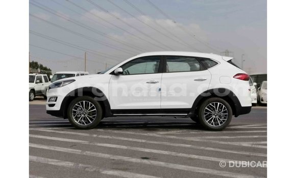 Ra Imported Hyundai Tucson funfun Ọkọ̀ in Import - Dubai ni Ashanti Ra Imported Hyundai Tucson funfun Ọkọ̀ in Import - Dubai ni Ashanti