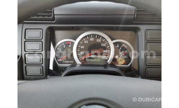 Sayi Imported Mitsubishi Fuso White Babbar mota in Import - Dubai a Ashanti Sayi Imported Mitsubishi Fuso White Babbar mota in Import - Dubai a Ashanti