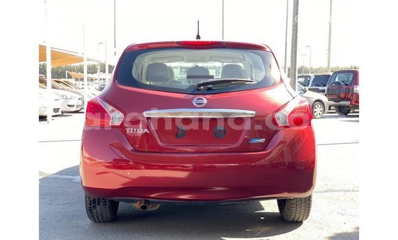 Sayi Imported Nissan Tiida Red Mota in Import - Dubai a Ashanti Sayi Imported Nissan Tiida Red Mota in Import - Dubai a Ashanti