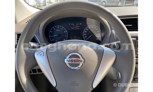 Sayi Imported Nissan Tiida Red Mota in Import - Dubai a Ashanti Sayi Imported Nissan Tiida Red Mota in Import - Dubai a Ashanti