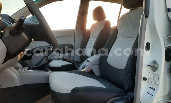Sayi Imported Mitsubishi L200 White Mota in Import - Dubai a Ashanti Sayi Imported Mitsubishi L200 White Mota in Import - Dubai a Ashanti