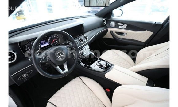 Buy Import Mercedes‒Benz 1117 Other Truck in Import - Dubai in Ashanti Buy Import Mercedes‒Benz 1117 Other Truck in Import - Dubai in Ashanti