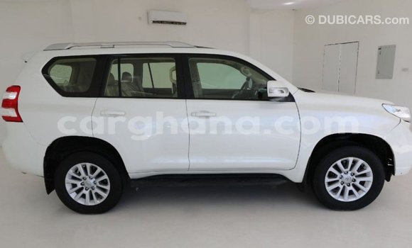 Sayi Imported Toyota Prado White Mota in Import - Dubai a Ashanti Sayi Imported Toyota Prado White Mota in Import - Dubai a Ashanti