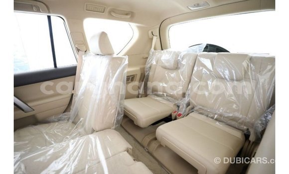 Sayi Imported Toyota Prado White Mota in Import - Dubai a Ashanti Sayi Imported Toyota Prado White Mota in Import - Dubai a Ashanti