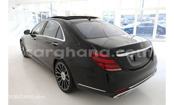 Buy Import Mercedes‒Benz 1117 Black Truck in Import - Dubai in Ashanti Buy Import Mercedes‒Benz 1117 Black Truck in Import - Dubai in Ashanti