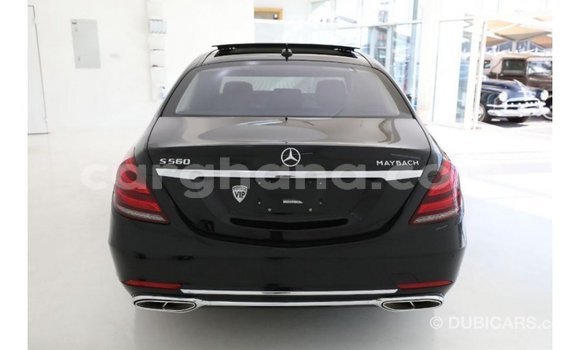 Buy Import Mercedes‒Benz 1117 Black Truck in Import - Dubai in Ashanti Buy Import Mercedes‒Benz 1117 Black Truck in Import - Dubai in Ashanti