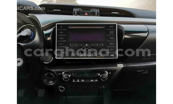 Buy Import Toyota Hilux White Car in Import - Dubai in Ashanti Buy Import Toyota Hilux White Car in Import - Dubai in Ashanti
