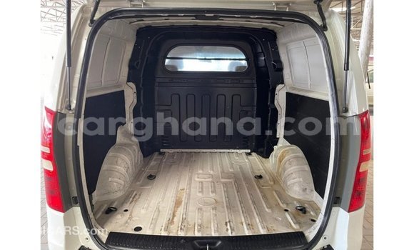 Ra Imported Hyundai Accent funfun Ọkọ̀ in Import - Dubai ni Ashanti Ra Imported Hyundai Accent funfun Ọkọ̀ in Import - Dubai ni Ashanti