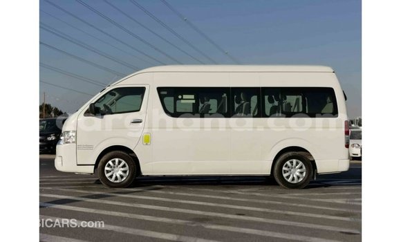Ra Imported Toyota Hiace funfun Ọkọ̀ in Import - Dubai ni Ashanti Ra Imported Toyota Hiace funfun Ọkọ̀ in Import - Dubai ni Ashanti