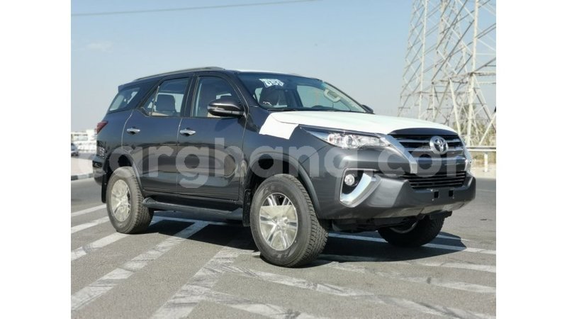 Big with watermark toyota fortuner ashanti import dubai 13488