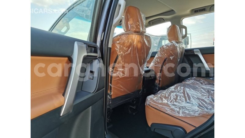 Big with watermark toyota prado ashanti import dubai 13489