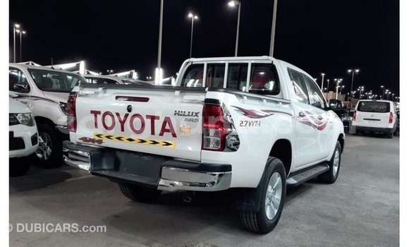 Ra Imported Toyota Hilux funfun Ọkọ̀ in Import - Dubai ni Ashanti Ra Imported Toyota Hilux funfun Ọkọ̀ in Import - Dubai ni Ashanti
