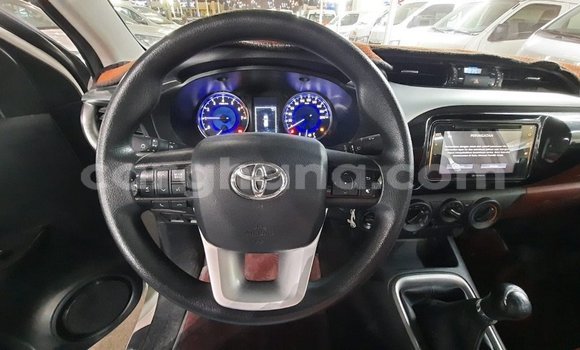 Ra Imported Toyota Hilux funfun Ọkọ̀ in Import - Dubai ni Ashanti Ra Imported Toyota Hilux funfun Ọkọ̀ in Import - Dubai ni Ashanti