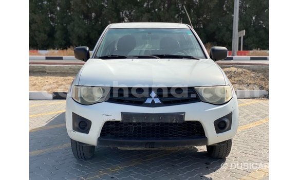 Ra Imported Mitsubishi L200 funfun Ọkọ̀ in Import - Dubai ni Ashanti Ra Imported Mitsubishi L200 funfun Ọkọ̀ in Import - Dubai ni Ashanti