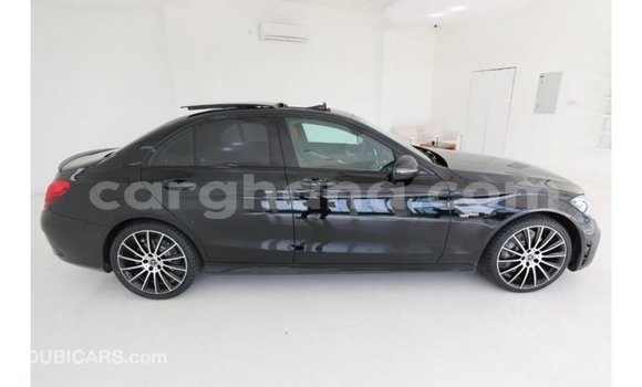 Buy Import Mercedes‒Benz 1117 Black Truck in Import - Dubai in Ashanti Buy Import Mercedes‒Benz 1117 Black Truck in Import - Dubai in Ashanti