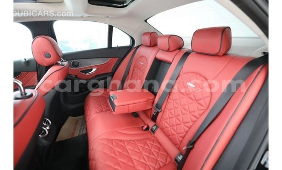 Buy Import Mercedes‒Benz 1117 Black Truck in Import - Dubai in Ashanti Buy Import Mercedes‒Benz 1117 Black Truck in Import - Dubai in Ashanti