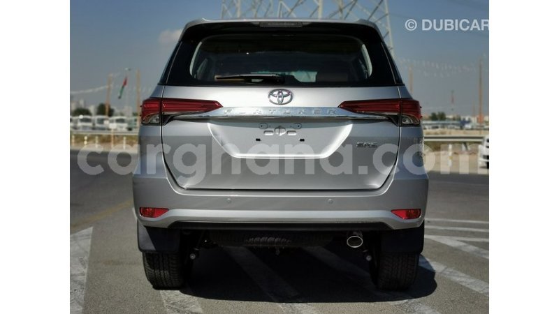 Big with watermark toyota fortuner ashanti import dubai 13515