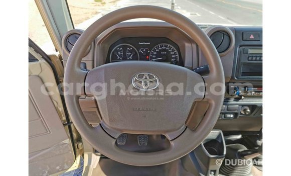 Sayi Imported Toyota Land Cruiser M Mota in Import - Dubai a Ashanti Sayi Imported Toyota Land Cruiser M Mota in Import - Dubai a Ashanti