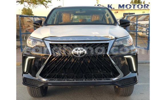Sayi Imported Toyota Fortuner Black Mota in Import - Dubai a Ashanti Sayi Imported Toyota Fortuner Black Mota in Import - Dubai a Ashanti