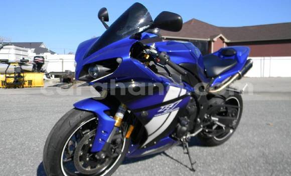 Buy Used Yamaha FZR Blue Bike in Kumbungu in Northern Buy Used Yamaha FZR Blue Bike in Kumbungu in Northern